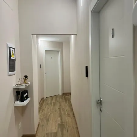 Raffaelli Guest house 4*